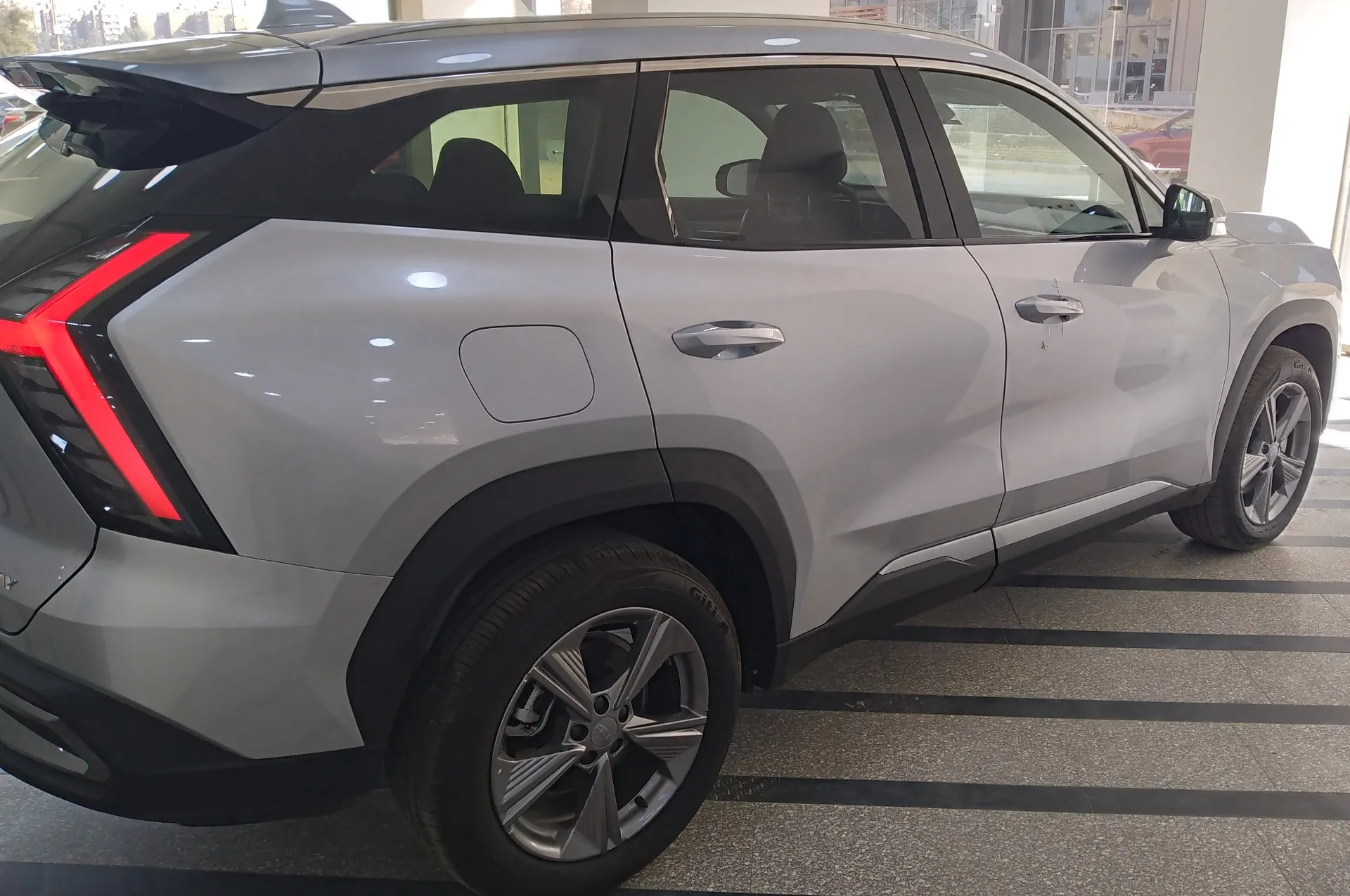 جيلي ستارراي 2025